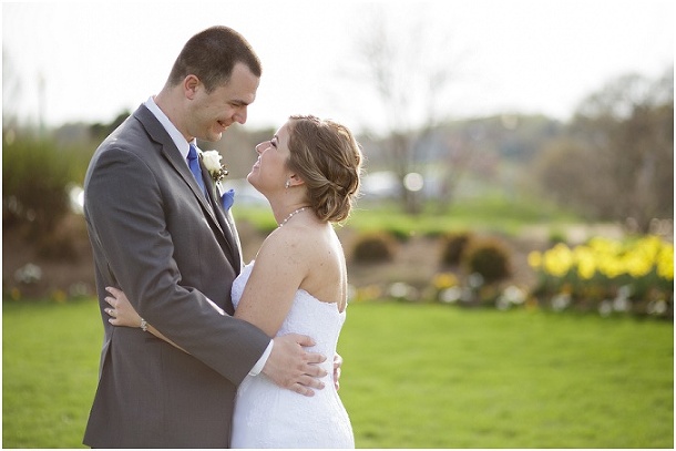 choosing a wedding photographer